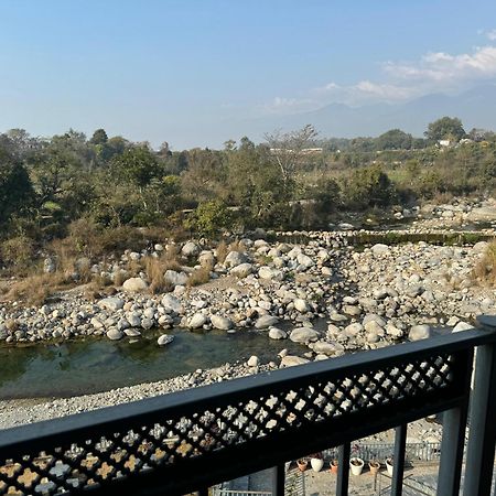 Hotel River Retreat Kangra Esterno foto