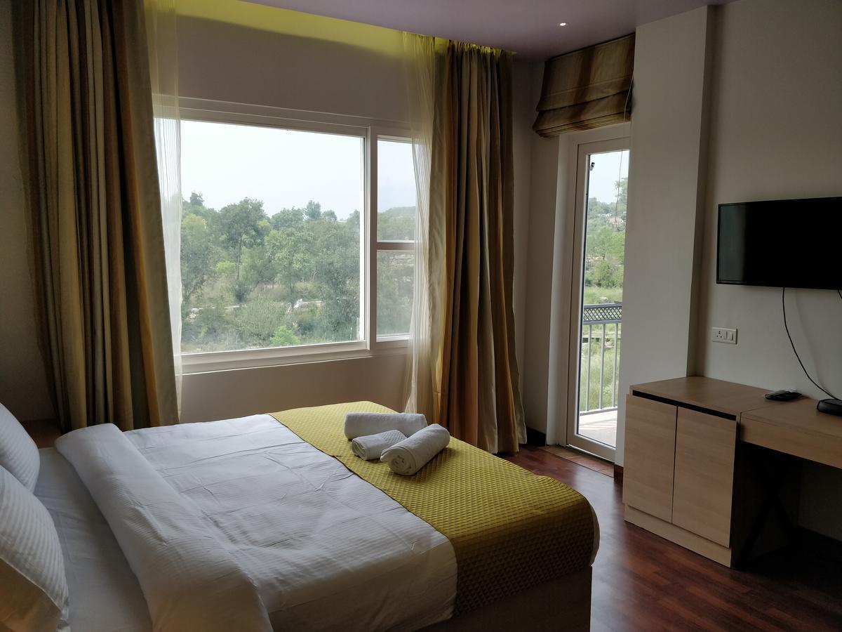 Hotel River Retreat Kangra Esterno foto