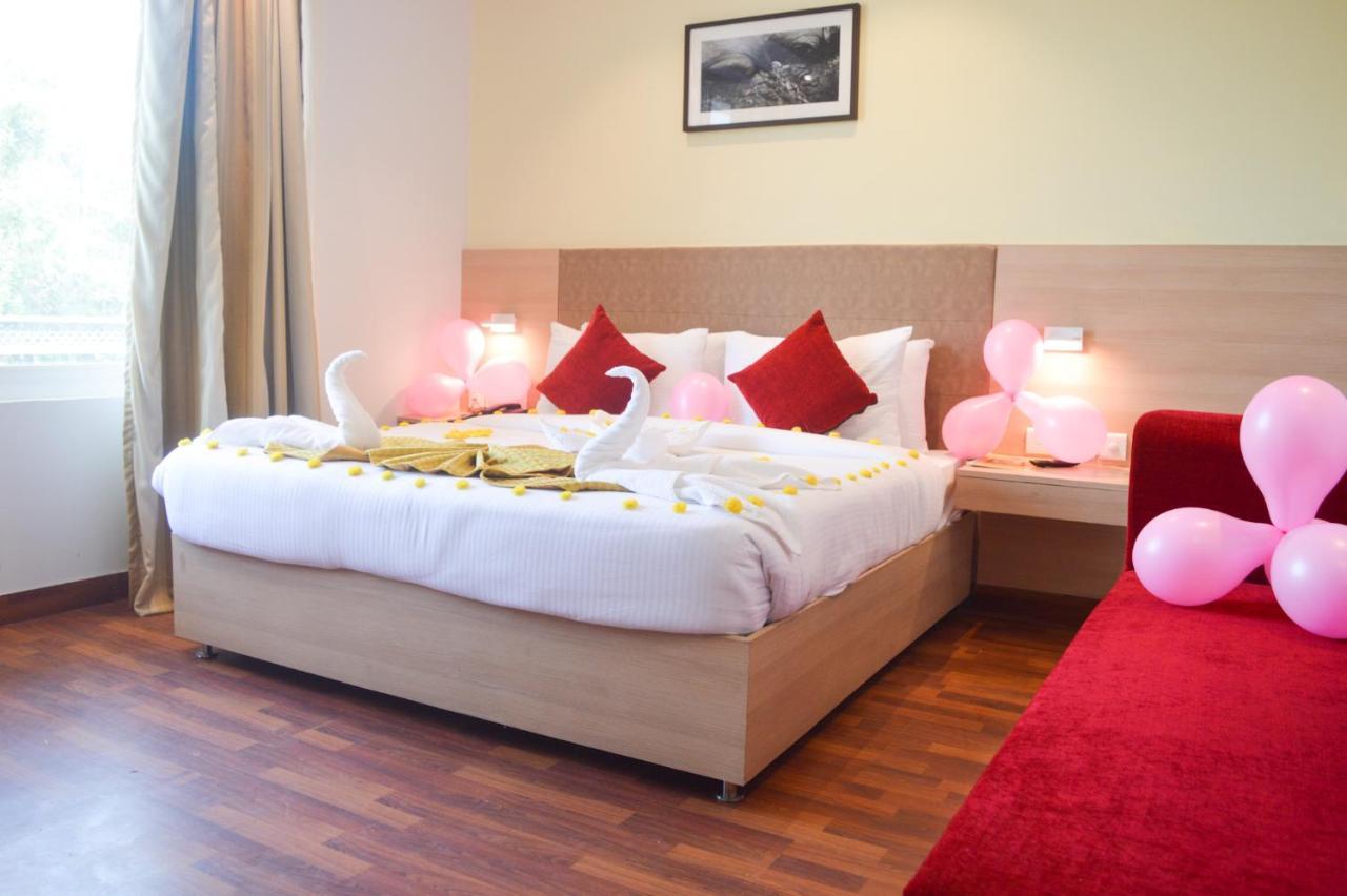 Hotel River Retreat Kangra Esterno foto