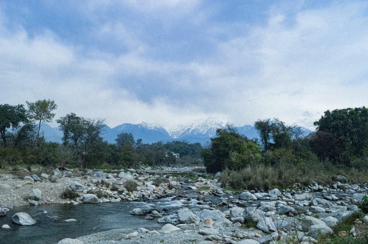Hotel River Retreat Kangra Esterno foto